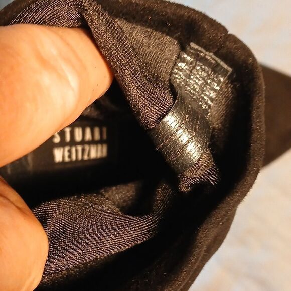 Stuart Weitzman Black Suede Pumps Sz.7/8 - Picture 5 of 6